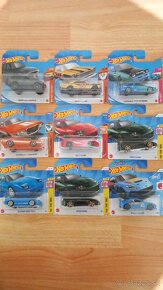 Hot wheels - 4