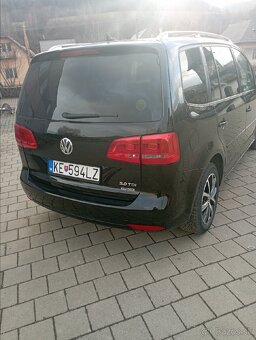 VW Touran 2.0 TDI - 4