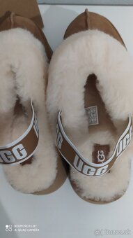 Dámske šľapky Ugg Funkette - 4