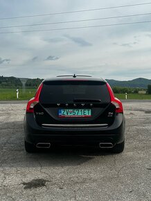 Volvo V60 D6 - 4