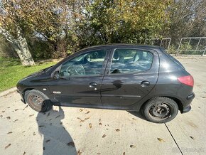 Predám peugeot 206 - 4