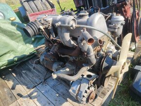 Mercedes w123 240D motor om616 - 4