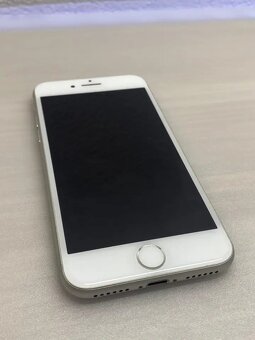 Predám - Apple iPhone 8 (64GB) - 4