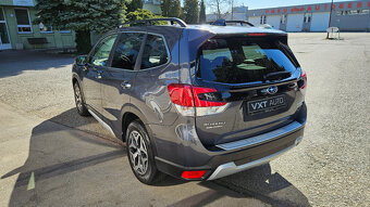 Subaru Forester 2.0i CVT Hybrid - 4