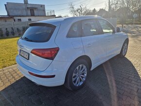 AUDI Q5 3.0 TDI S tronic quattro - 4