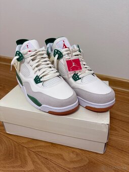 Jordan 4 Retro pine green - 4