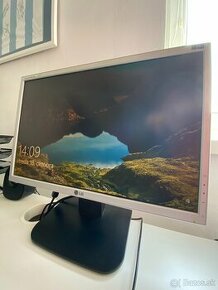 Predám LCD monitor LG 19" - 4