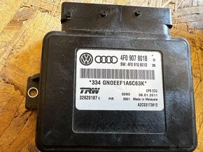 Predám diely na Audi a6 c6 4f facelift - 4