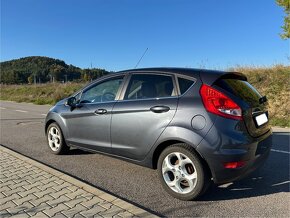 Ford Fiesta 1.25, 60kw, 5 st. manuál - 4