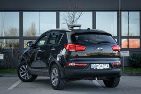 Kia Sportage 2.0 CRDi 4WD Gold - 4