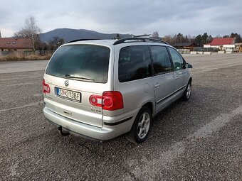 VW Sharan 2,0 TDI 103 kw - 4