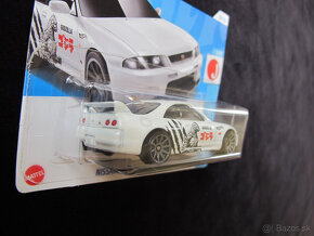 Hot Wheels Nissan Skyline GT-R /BCNR33/ Godzilla - 4