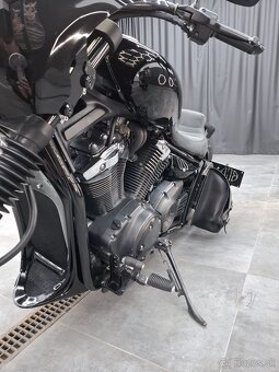 Yamaha Stryker 1300 Custom - 4