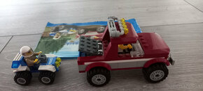 LEGO City 4437 Policajná naháňačka - 4