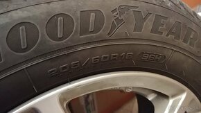 Zimné pneu Goodyear 205/60 16R na alu dezent 6.5x16 5x112 ET - 4