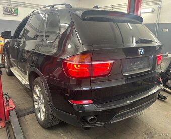 ROZPREDÁME BMW E70 X5 4,0d 225kw 2013 - 4