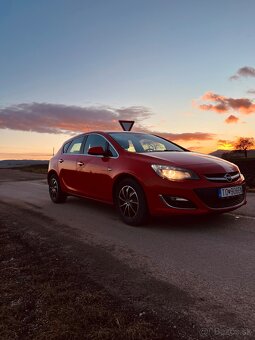 Opel astra - 4