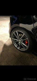 VW PRETORIA R19 5x112 - 4