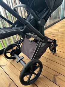 Cybex e-priam 2022 sepia black - 4