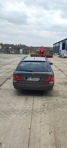 Mercedes Benz E220 - 4