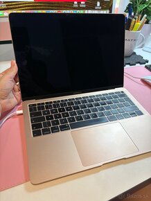 Macbook Air 13'' Rose Gold - 4