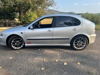 Predám Seat Leon 1.9 TDI ARL 110 Kw - 4