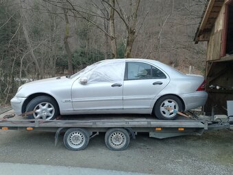 Diely Mercedes Benz c W203 - 4