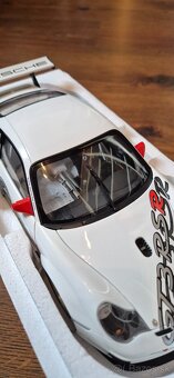 Porsche 911 gt3 rs Minichamps 1:18 - 4