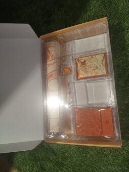 Pokémon TCG box - 4