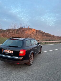 Audi A4b6 - 4