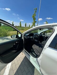 Predám Peugeot 208 1.2 PureTech (Štýl), 2017 - 4