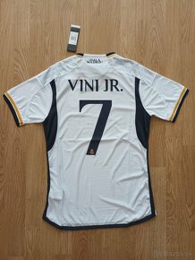 Real Madrid 23/24 BELLINGHAM,VINI JR - 4