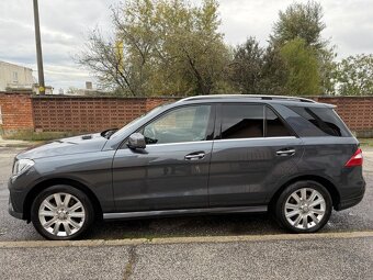 Mercedes-Benz ML 350 BLUETEC 4MATIC - 4