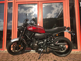 Yamaha XSR 700 Red - 4