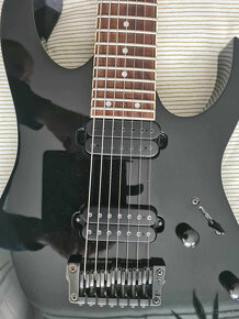 Ibanez RG7321 + Zoom G3X - 4