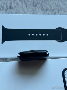 Predám Apple Watch 7.gen 45mm Midnight - 4