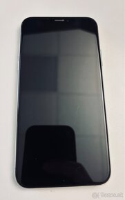 Apple iPhone X 64GB - 4