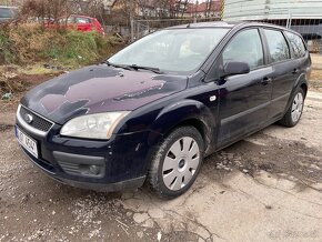 Ford Focus 1,6 kombi - 4