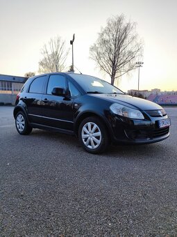 Suzuki SX4 - 4