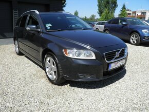 Volvo V50 D5 Momentum A/T - 4