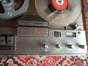 Cievkový magnetofón PHILIPS - 4