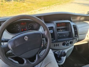 ✅️ RENAULT TRAFIC 2,0 DCI R.v.2012 - 4