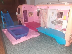 BARBIE KARAVAN - 4