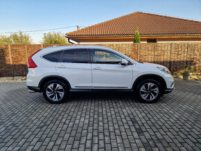 Predám Honda CR-V 1.6 i-DTEC Executive 4x4 ,118 kW, AT/9 - 4