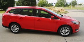 Ford Focus combi 1,5TDCI 88kw Man 6.r - 4