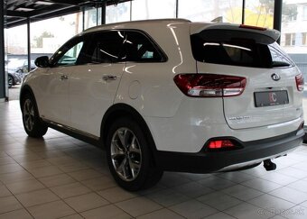 Kia Sorento 2.2 CRDi AWD Exclusive Pano / nafta automat - 4