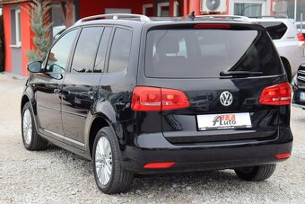 Volkswagen Touran 1.6 TDI Comfortline - 4