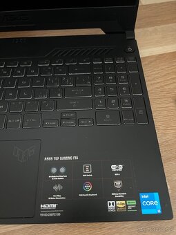 Predám herný notebook ASUS TUG Gaming F15 + príslušenstvo - 4