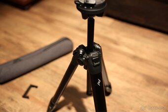 Peak Design Travel Tripod - 4