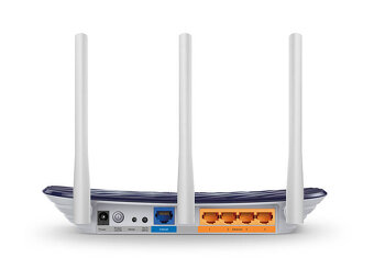 TP Link Archer C20 a ASUS RT N12 - 4